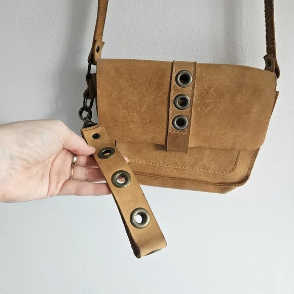 Handmade Tan Lather Crossbody Mini Bag - Picture 2 of 7